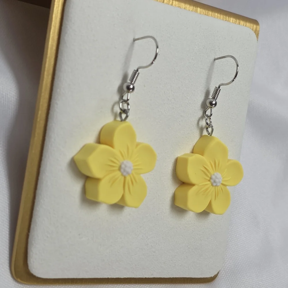 Yellow & White Flower Polymer Clay Earrings